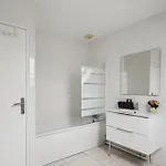 Chic Friendly And Spacious House Lägenhet *
