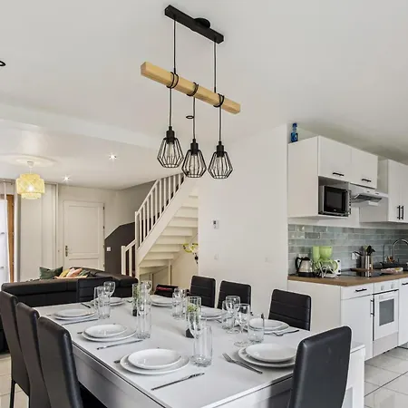 Chic Friendly And Spacious House Apartment Meaux