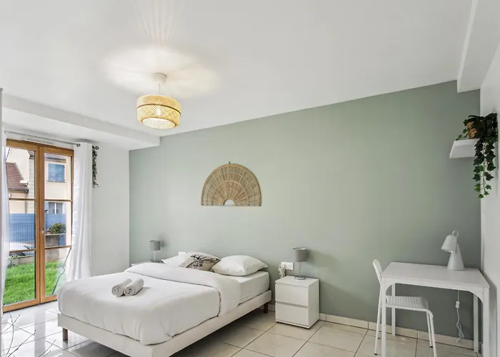 Appartement Chic Friendly And Spacious House *